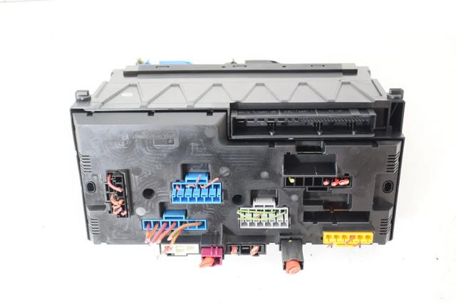Коробка запобіжників 9252815 BMW
