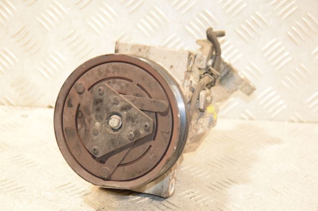 Компресор холодоагенту 926009154R RENAULT
