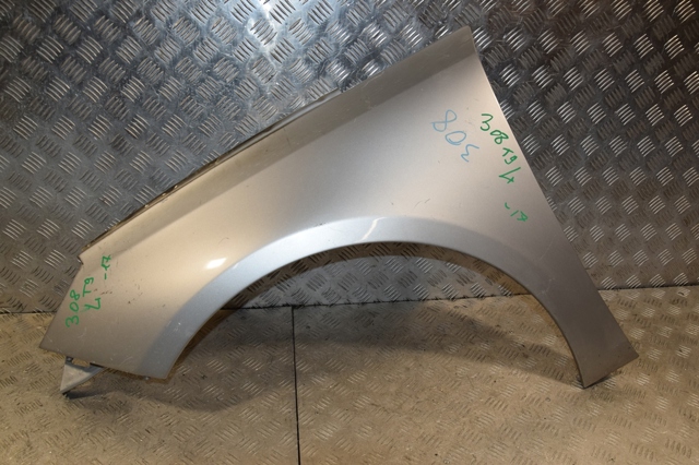 Переднє ліве крило 9802164380 PEUGEOT