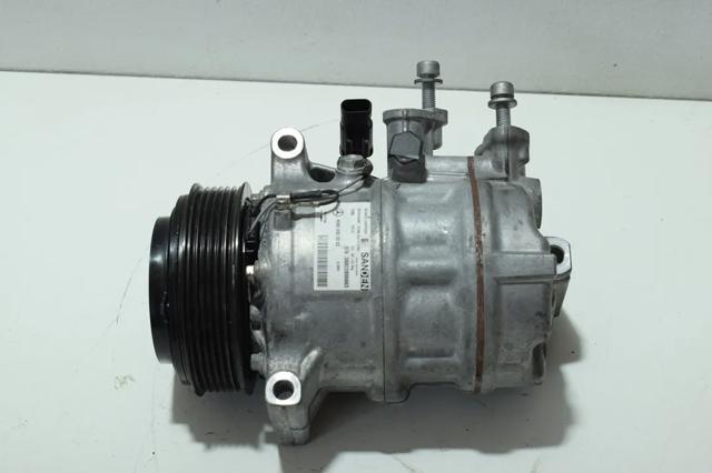 Компресор холодоагенту A0008303902 MERCEDES