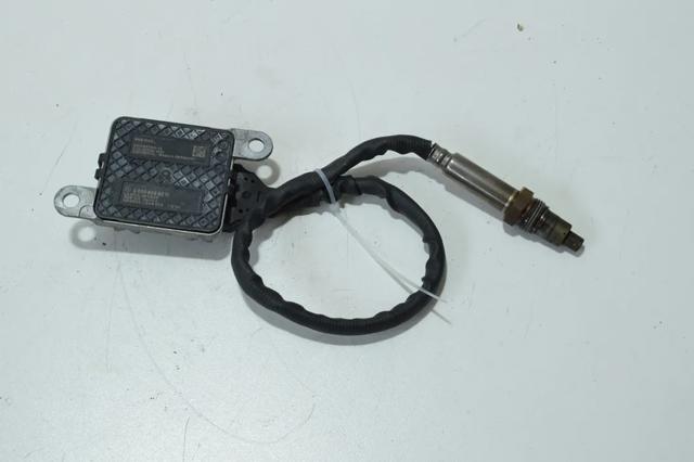 Датчик оксидів азоту NOX, передній A0009058011 MERCEDES