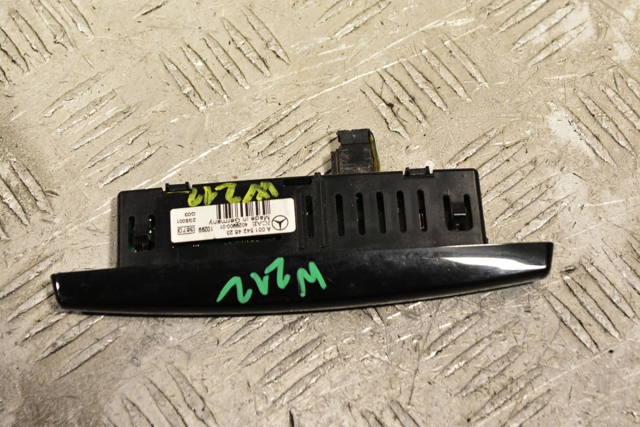 Дисплей парктроніка A0015424623 MERCEDES