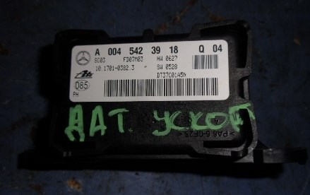 Датчик поперечного прискорення (ESP) A0045423918 MERCEDES
