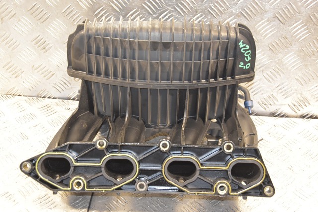 Колектор впускний A1111412001 MERCEDES