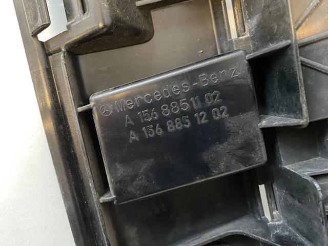 Кронштейн бампера переднього, центральний A1568851102 MERCEDES