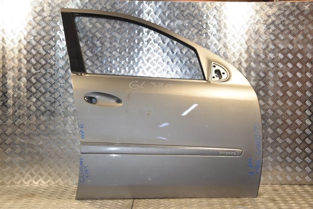 Дверка передня права A1647200205 MERCEDES