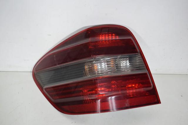 Задня ліва фара A1648202164 MERCEDES