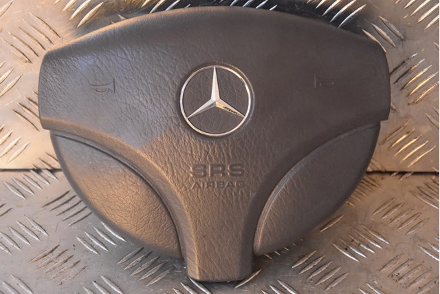 Подушка безпеки водія A1684600198 MERCEDES