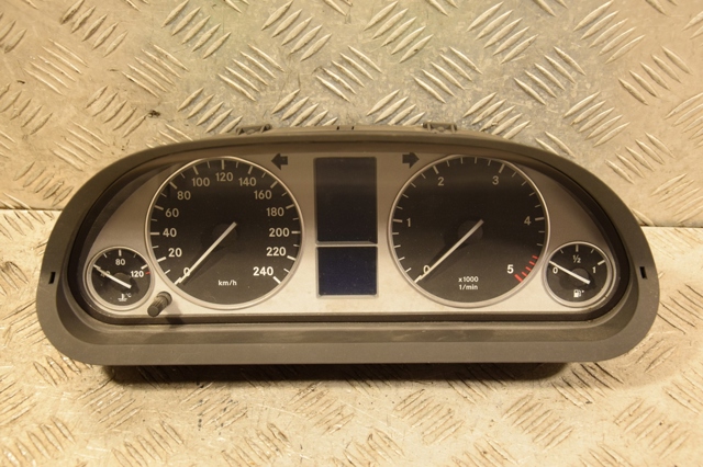Спідометр A1695407747 MERCEDES