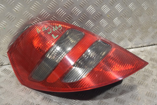 Ліхтар задній лівий A1698200964 MERCEDES