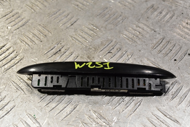 Дисплей парктроніка A1715420123 MERCEDES