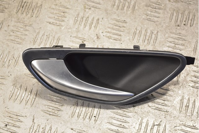 Ручка задніх дверей, внутрішня, ліва A2057600300 MERCEDES