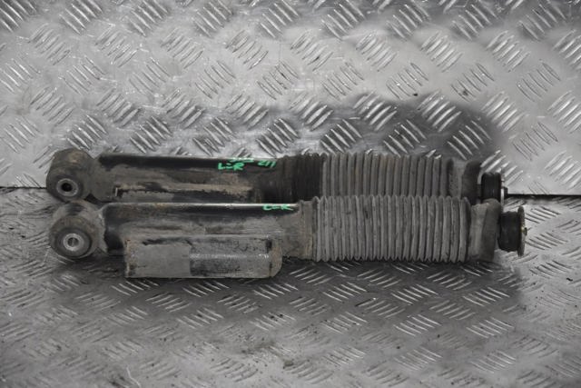 Амортизаційна стійка задня A2113260600 MERCEDES