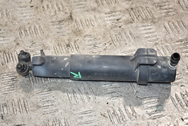 Сопло омивача фари передньої, правої A2118600647 MERCEDES