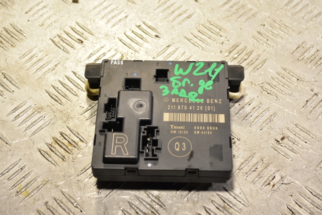Блок комфорту задніх дверей A2118704126 MERCEDES