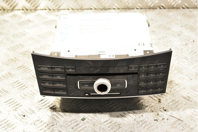 Блок кнопок центральної консолі A2129008309 MERCEDES