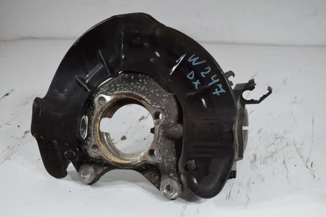 Цапфа поворотного кулака A2473320800 MERCEDES