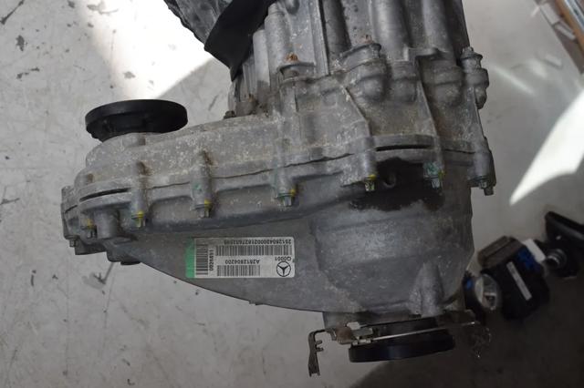 Коробка роздавальна A2512804200 MERCEDES