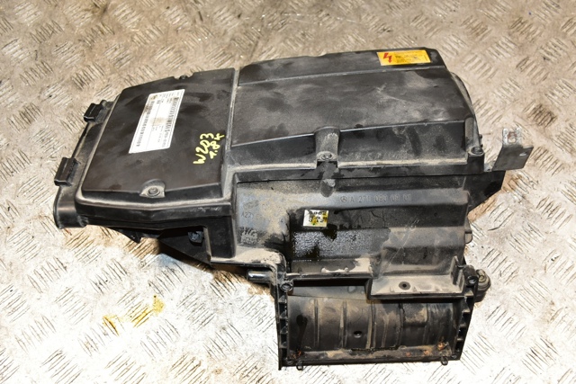 Корпус повітряного фільтра A2710900901 MERCEDES