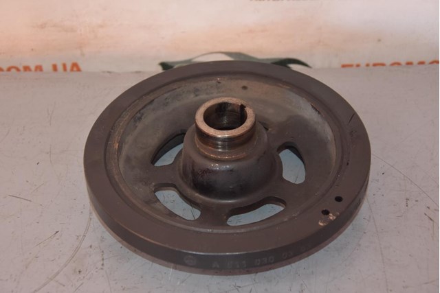 Демпфер колінвалу A6110300303 MERCEDES