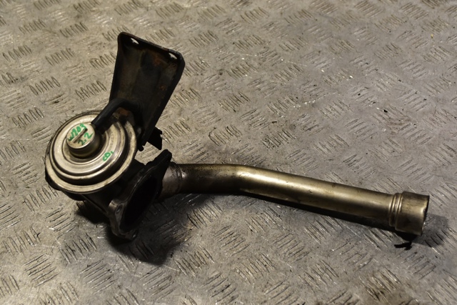 Клапан EGR A6110900754 MERCEDES