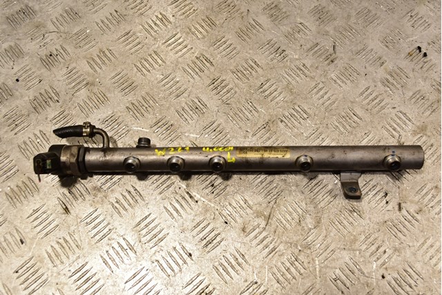 Розподільник палива (рампа), лівий A6290700795 MERCEDES