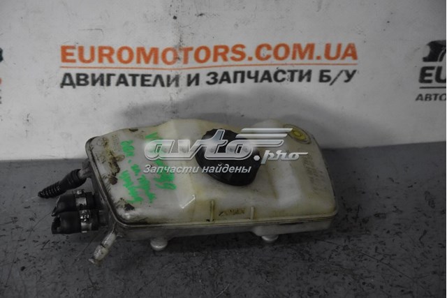 Бачок гальмівної рідини A6394300002 MERCEDES