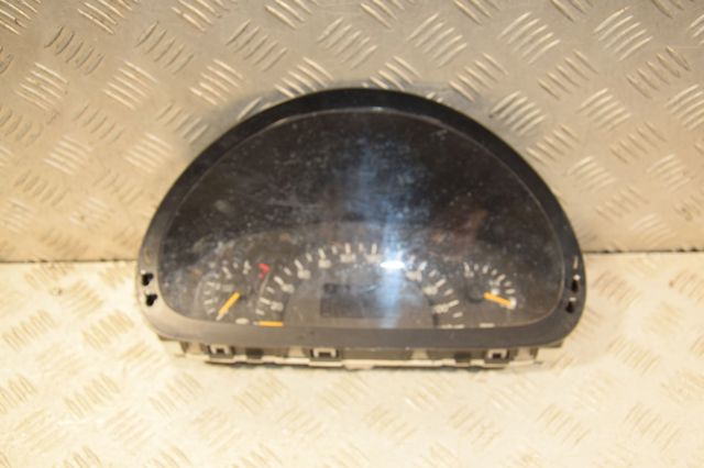 Щиток приладів A6394462921 MERCEDES