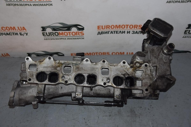 Колектор впускний, лівий A6420903337 MERCEDES
