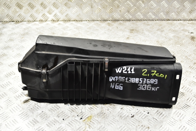 Корпус повітряного фільтра A6460900601 MERCEDES