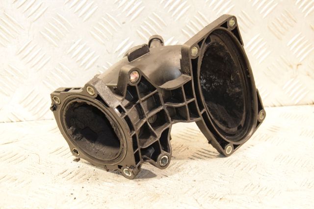 Патрубок дросельний A6510900728 MERCEDES