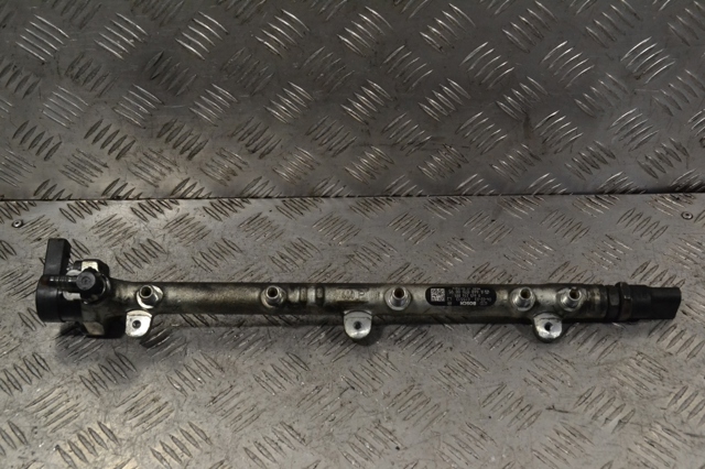 Розподільник палива A6680700095 MERCEDES
