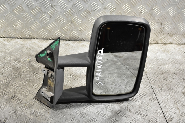 Праве бокове дзеркало A9018106416 MERCEDES