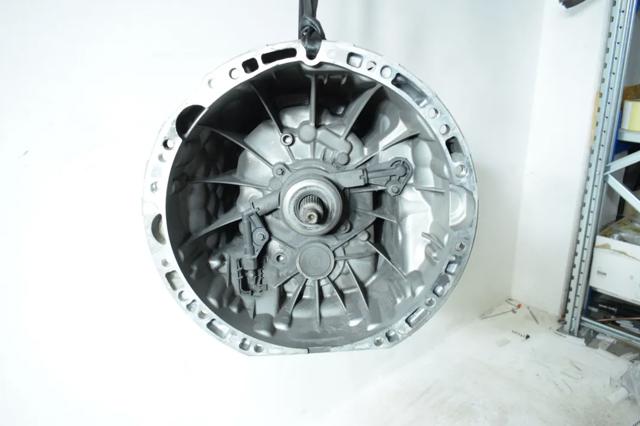 Коробка механіка в зборі A9062602401 MERCEDES