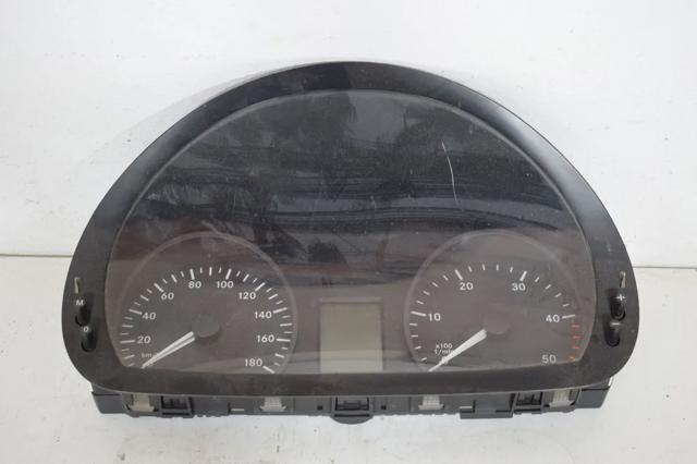 Щиток приладів A9065422401 MERCEDES