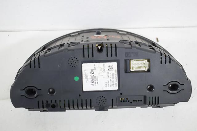 Покажчик напруги (вольтметр) A9069009500 MERCEDES