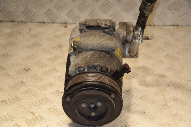 Компресор системи кондиціювання AV1119D629BA FORD