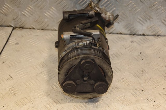 Компресор кондиціонера AV6119D629DA FORD