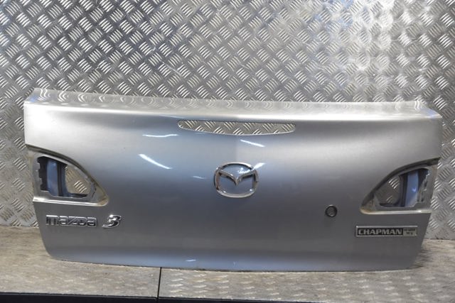 Кришка багажника кузова BBY45261XC MAZDA