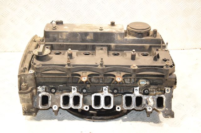 Головка блоку циліндрів BK2Q6090AC PEUGEOT