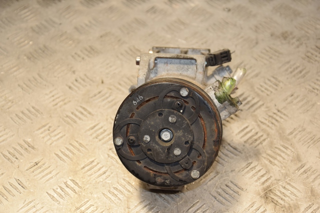 Насос кондиціонера DB5H61450 MAZDA