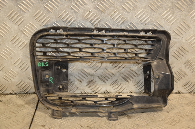 Заглушка протитуманки передньої правої DK6217K946AA LAND ROVER
