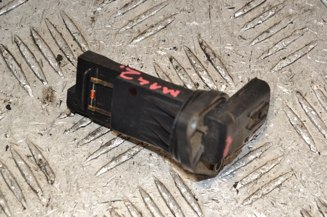 Повітромір E5T62271 MAZDA