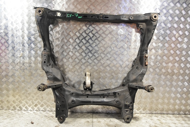 Передня балка EG213480XD MAZDA