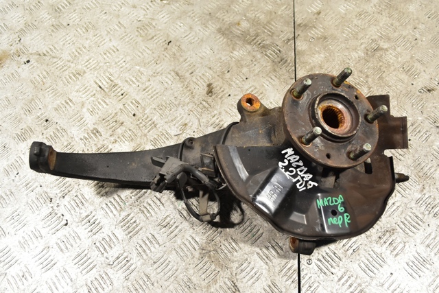 Цапфа поворотного кулака GS1D33021 MAZDA