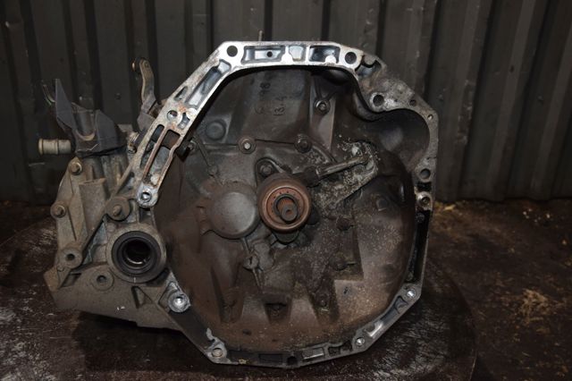 Ручна коробка передач JR5306 RENAULT