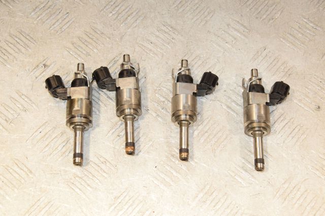 Форсунки електромагнітні PE2713250 MAZDA