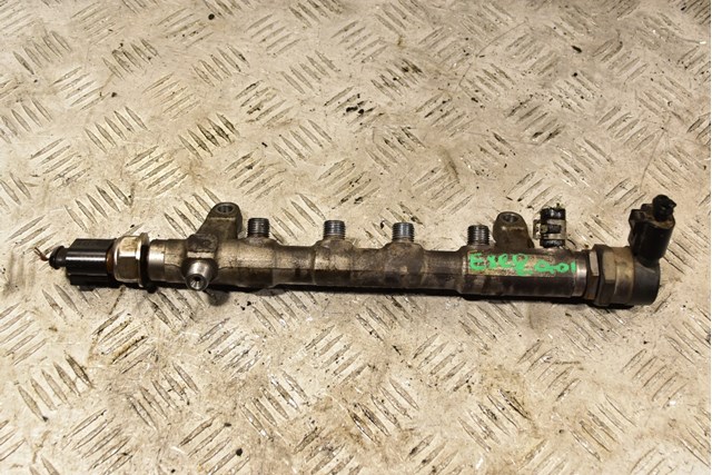 Рампа форсунок системи упорскування палива R03L125C VAG
