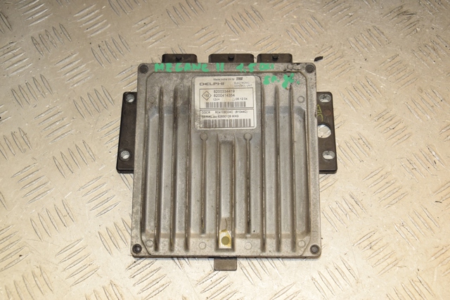 Блок двигуна R0410B024D RENAULT