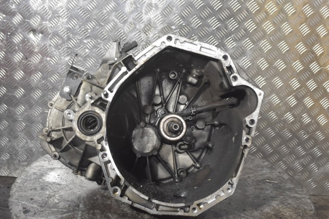 Коробка передач в зборі з головною передачею і диференціалом TL4001 RENAULT